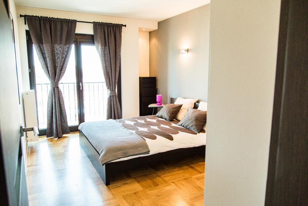 Modern Apartment In City Center คราคูฟ ภายนอก รูปภาพ