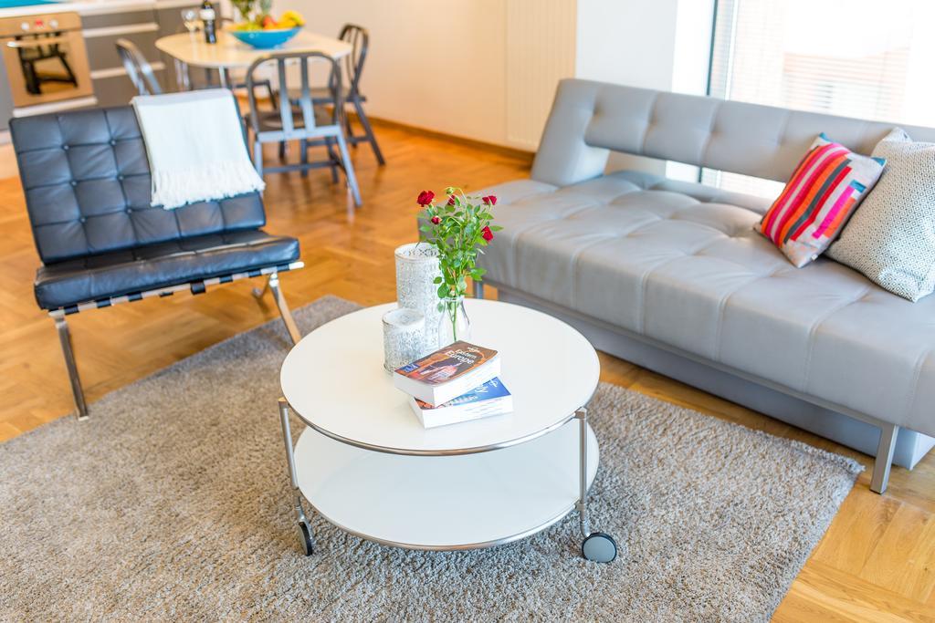 Modern Apartment In City Center คราคูฟ ภายนอก รูปภาพ