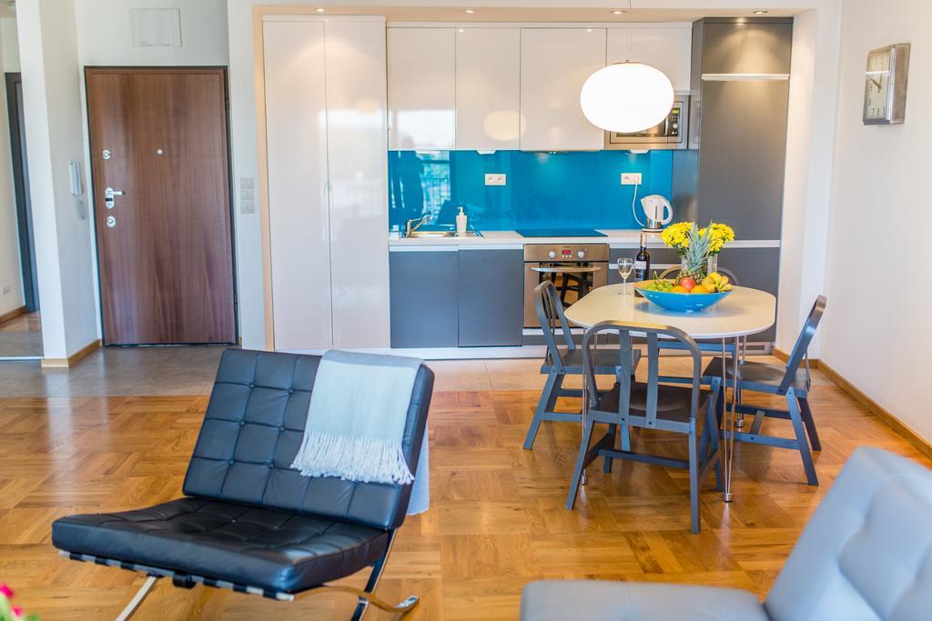 Modern Apartment In City Center คราคูฟ ภายนอก รูปภาพ
